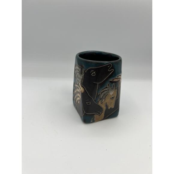 Mara Mexico Ceramic Pottery Wild Horses Green Coffee Mug Cup 12 oz - Picture 7 of 11